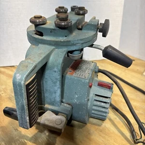 DeWalt, Black & Decker 10" Radialarmsäge Motor & Schlitten Modell R 1350 (Regal) - Bild 1 von 11