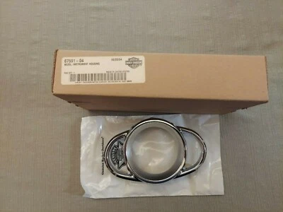 Moldura Harley V Rod VRSC VRSCDX VRSCB Chrome Speedo / painel de instrumentos 67591-04 - Imagem 1 de 4