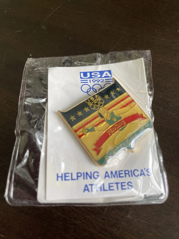 Olympics USA Fencing Pin Barcelona 1992