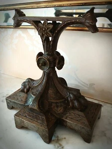 CHRISTOPHER KOMMODE für COALBROOKDALE - Paar Eisen/Vergoldet Feuerhunde, Pugin/Jeckyll - Bild 1 von 13