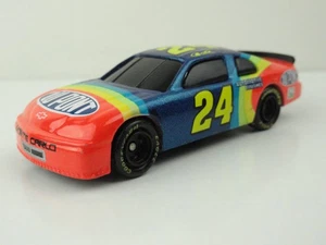 1996 Action Race Day 1/64 Jeff Gordon #24 Dupont - LOOSE - Picture 1 of 7