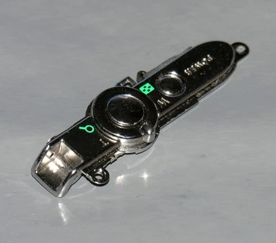 Panel de control superior para cámara digital Olympus FE-210 - Piezas de reparación Foto 1 de 2