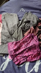 Medium Activewear Bundle-Brand new leggings and 3 tops - Picture 1 of 6