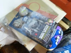 IRON GIANT BUILD & BATTLE 1999 TRENDMASTERS Unopened NIB NEW HOGARTH DEAN - Picture 1 of 1