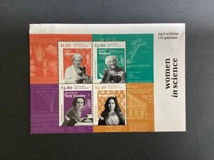 FOGLIO MINIATURA NUOVA ZELANDA NHM - 2022 DONNE NELLA SCIENZA - Foto 1 di 1