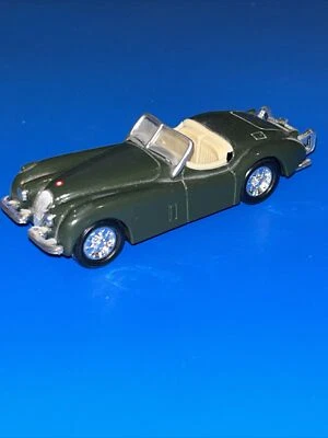 ERTL 1948 Jaguar XK-120 1:43 Scale #2850 Green A14 - Image 1 of 4