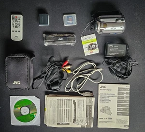 JVC Everio GZ-MG22AS HDD Camcorder 20GB Digital Video Camera 32x Zoom Tested - Picture 1 of 14