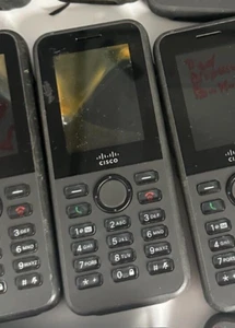 Téléphone VoIP sans fil Cisco 8821 CP-8821 sans fil IP sans fil POUR PIÈCES - Photo 1/5