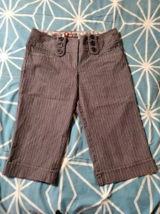 Women's Joe Benbasset Black W/ White Pin Striped Capri Dress Pants size 5 - Picture 1 of 5