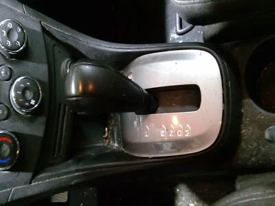 Conjunto de palanca de cambios de transmisión automática usado se adapta a: Chevrolet Trax Grad 2016 Foto 1 de 4