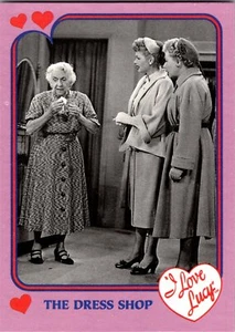 Tarjeta coleccionable 1991 I Love Lucy programa de televisión #39 "The Dress Shop" Lucille Ball - Imagen 1 de 2