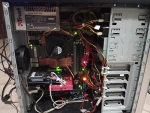 Pc desktop Asus ROG maximus formula + striker II Formula windows 7 + 10 pro - Foto 1 di 14