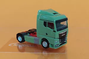 Herpa 311960-002 MAN TGX GM Zugmaschine lindgrün 1:87 NEU - Bild 1 von 2