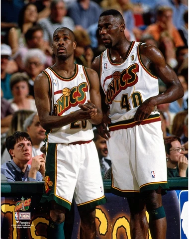 Gary Payton Supersonics Unsigned Hardwood Classics Talking With Shawn Kemp Photo Cover