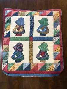 Vintage Sun Bonnet Sue Homemade Baby Blanket Quillow Pocket 54” x 42” - Picture 1 of 7