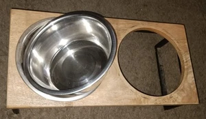 Elevated Metal Dog Bowls, 5" High X 16" Long - Bild 1 von 3