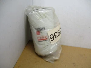 Fleetguard FF5636 Fuel Filter - Picture 1 of 3