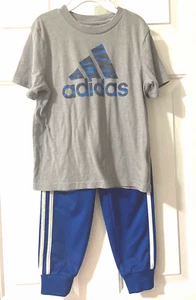 BOYS ADIDAS BLUE & GRAY SHIRT & PANTS SET   SIZE 5 - Picture 1 of 3