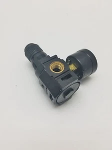 R27121-100 ARO regulator  #8233 - Picture 1 of 7