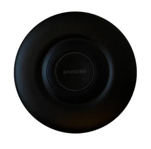 SAMSUNG Wireless Charging Pad / Charger in Black (EP-P3105) 90 V Input - Picture 1 of 2