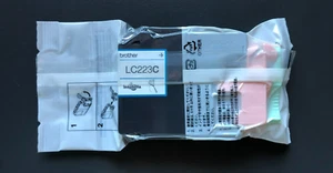 Genuine Brother Ink - LC223C CYAN / MFC-J680DW MFC-J880DW (INC VAT) - Picture 1 of 2