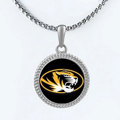 Missouri Tigers Mens Womens 20" Lnk Chain Pendant Necklace w Gift Pkg D22 Cover