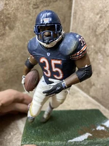 McFarlane Series 5 NFL Anthony Thomas Bears Blue Jersey Actionfigur - Bild 1 von 7