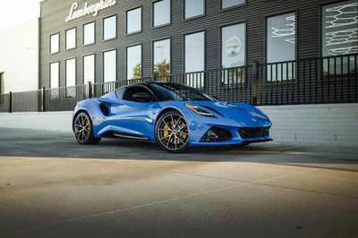 Lotus Emira I4 2024 primera edición cupé de 2 puertas Foto 1 de 4