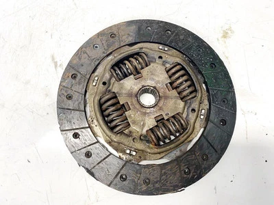 Volkswagen Golf 2005 Clutch Disc 038141032, 16010423 #2268371-30 - Image 1 of 4