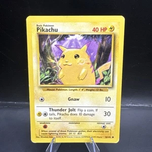 Pikachu (Yellow Cheeks) - 58/102 - Pokemon Base Set WOTC MP - Picture 1 of 2