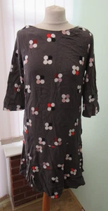 WHITE STUFF Size 10 Grey White Red 3/4 Sleeve Dress - Picture 1 of 4