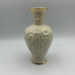 Lenox Flowers of Affection Vase, Limited Edition - Picture 1 of 8