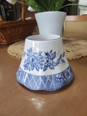 Home Interiors Jar Candle Shade Chintz Blue White Floral Scalloped Edge 3.75" H Foto 1 de 4