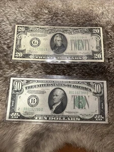 Series Of 1934 20 And 10 FRN Lot - Picture 1 of 2