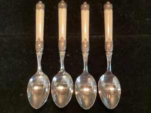 “RENAISSANCE” - by HOME ESSENTIALS - 4 STAINLESS OVAL SOUP SPOONS - - Picture 1 of 2