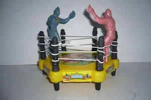 Mexican Lucha libre Toy - Wrestler Package Of 2 Figures And Ring Made In Mexico - Picture 1 of 11