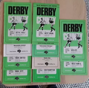 Derby County 1970/71 Selección de Programas de Liga de Casa Equipos Visitantes M-W - Imagen 1 de 11