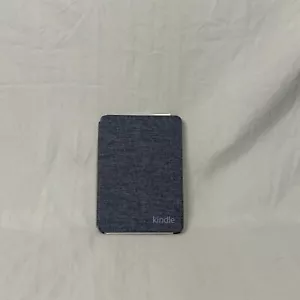 Amazon - Kindle Paperwhite Fabric Case (11th Generation-2021) -Denim - Picture 1 of 3