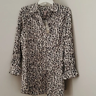Top Chico's Animal Print Talla L Talla 2 Foto 1 de 4