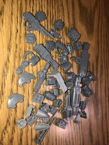 Warhammer 40k Imperium Tank Bits (e6) - Picture 1 of 3