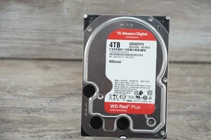 Western Digital 4TB WD Red Pro NAS Internal Hard Drive - WD40EFPX -----2025 - Picture 1 of 8