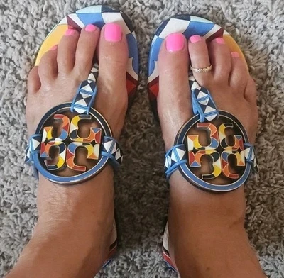 Tory Burch Miller Compass Print Sandals Rare Limited Edition  Size 8 - Imagem 1 de 4