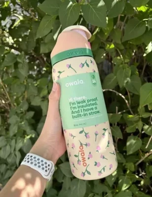 Owala Tea Time Rosebud Floral Urban Outfitters Freesip 32 oz Bottle Gift NEW