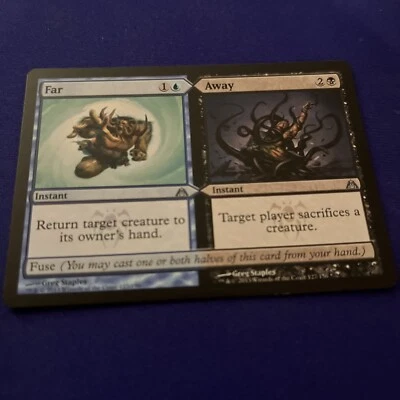 MTG Far   Away Dragon's Maze 127/156 Regular Uncommon - Image 1 of 2