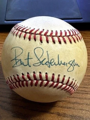BRET SABERHAGEN 4 SIGNED AUTOGRAPHED 1985 WORLD SERIES BASEBALL!  Royals, Mets! - Image 1 of 2