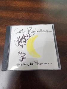Cathy Richardson Moon Not Banana CD Autographed Signed - Bild 1 von 3