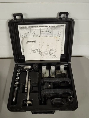 Plantilla perforadora de bloqueo cilíndrico de cable Porter que incluye accesorios modelo 511 y estuche Foto 1 de 4