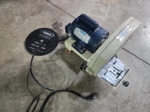 Buffalo Dental 61790A Nassmodell Trimmer mit Leeson 100006,00 1/3 PS, 1725 U/min Motor - Bild 1 von 7