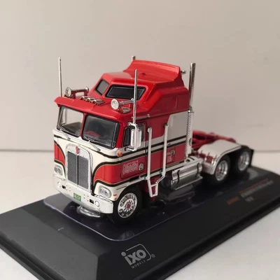 BJ And The Bear Kenworth K100 scala 1/64 nuovo di zecca - - Immagine 1 di 4