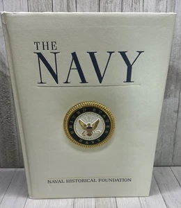 Vtg 2000 The Navy Naval Historical Foundation Padded Hardcover Historical Book - Foto 1 di 9